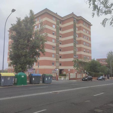 Ledesma 14 Apartment Caceres Luaran gambar